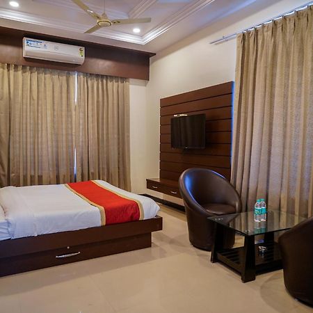 Tiger'S Trail Hotel & Food Court Kumbhalgarh Exterior foto