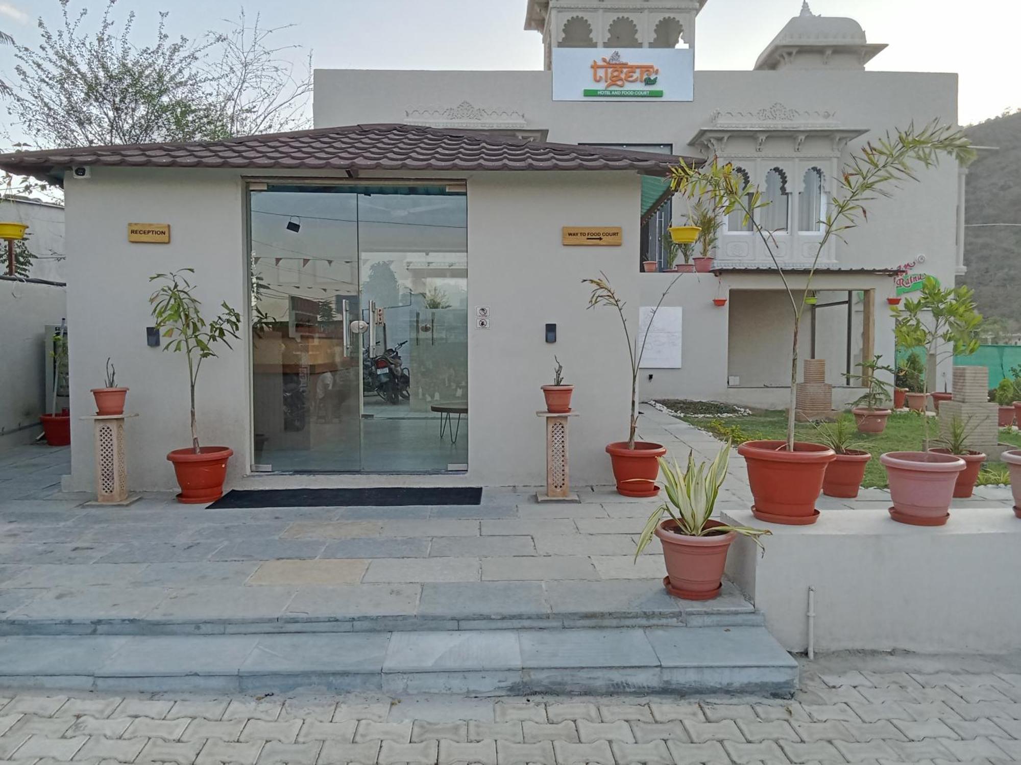 Tiger'S Trail Hotel & Food Court Kumbhalgarh Exterior foto