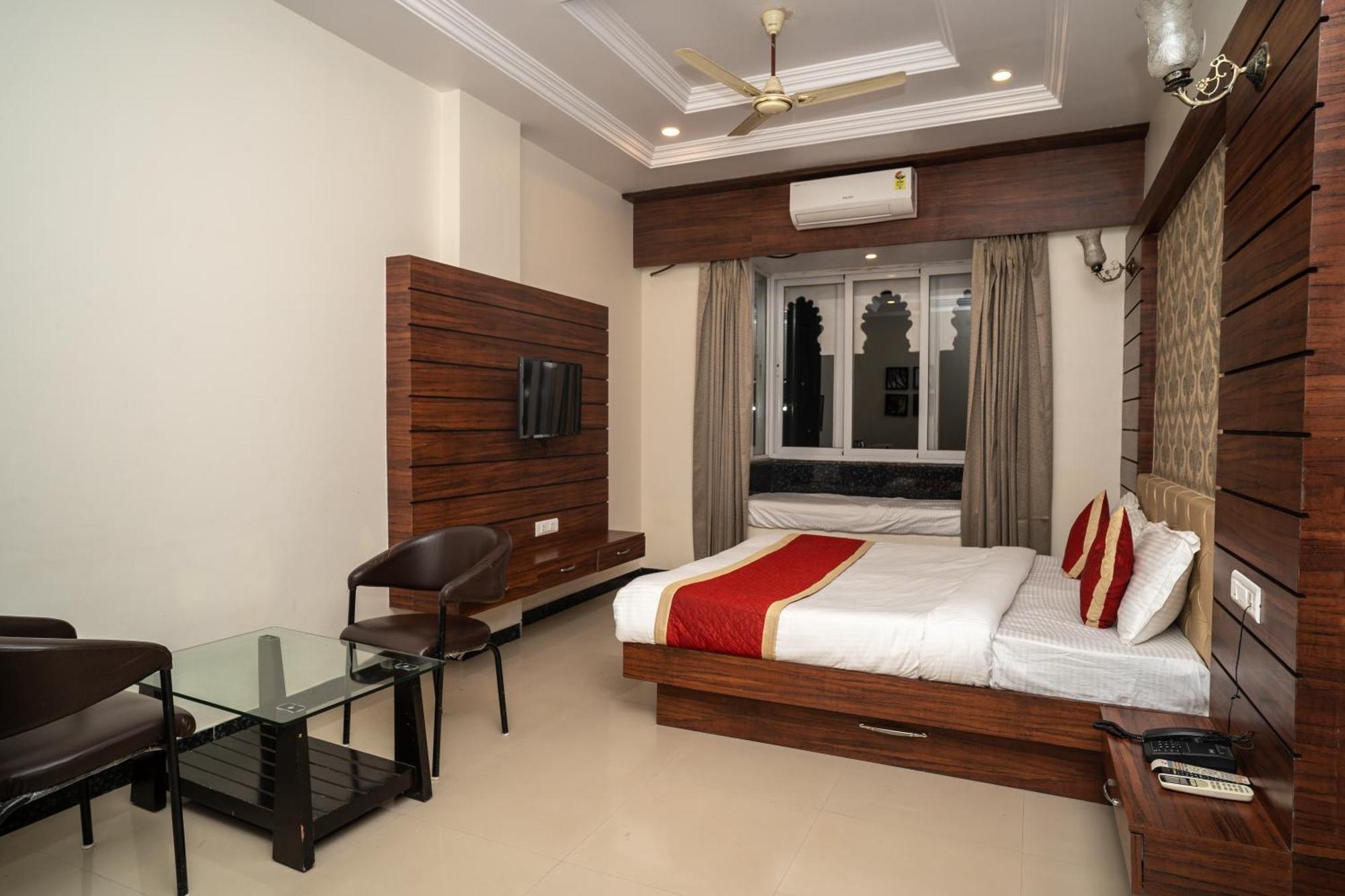 Tiger'S Trail Hotel & Food Court Kumbhalgarh Exterior foto